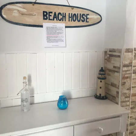 House-bungalow-apartment Costa Adeje 別荘